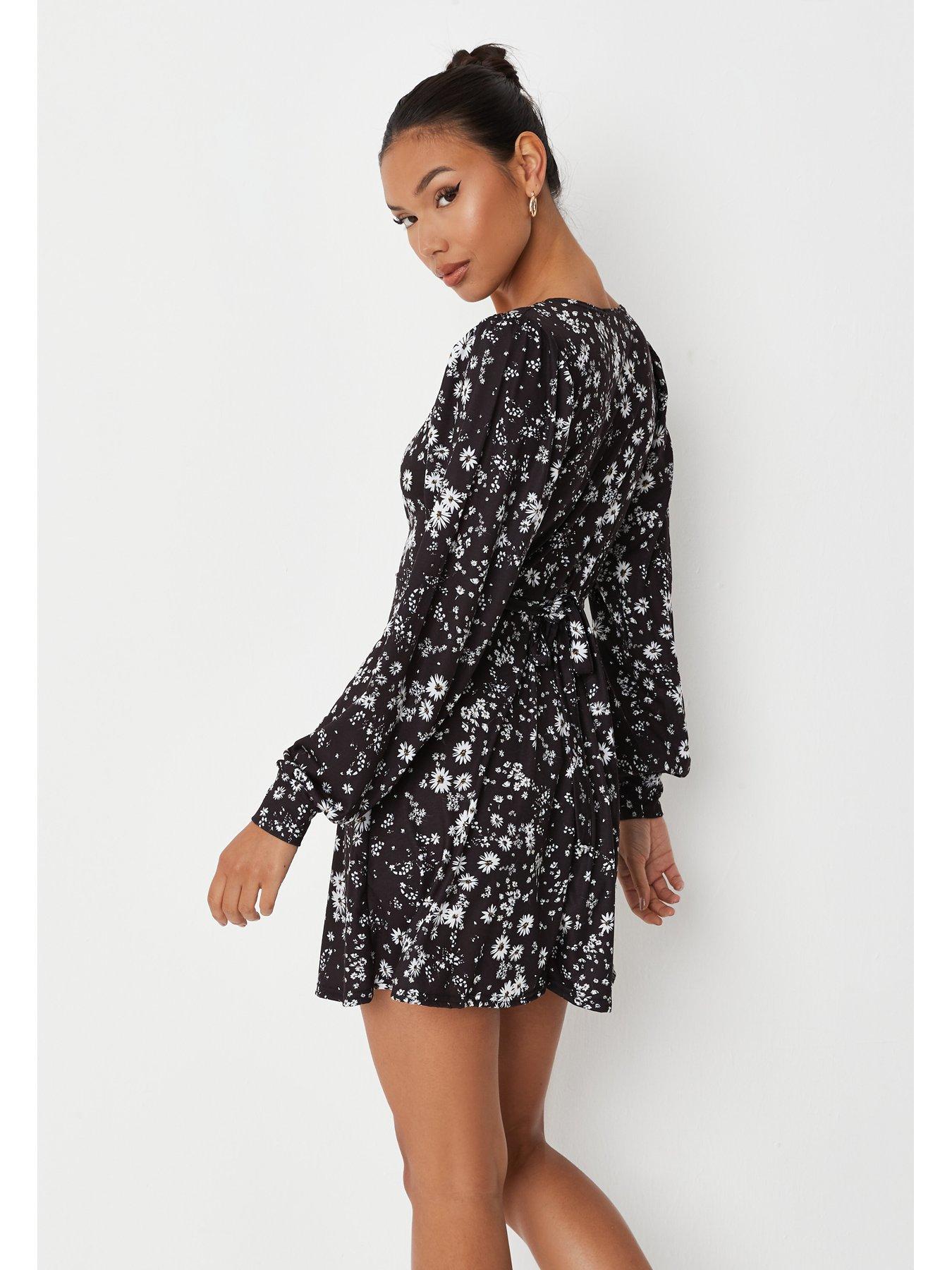 Missguided Missguided Floral Wrap Dress ...